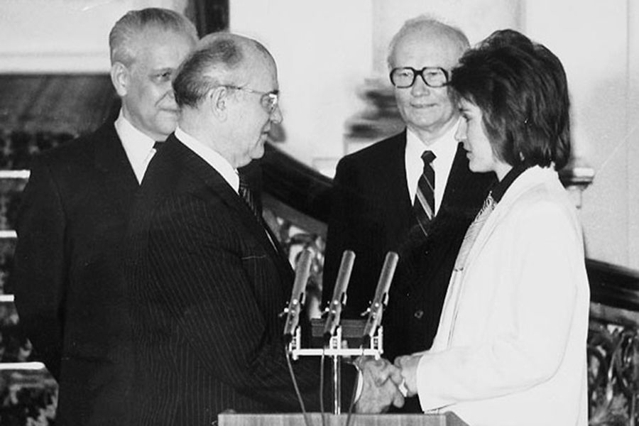 natalya_efimova_i_gorbachov