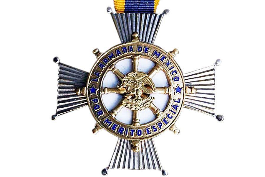 war_sea_mexican_cross